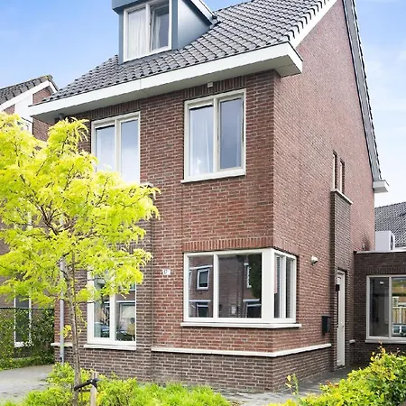 ホームステイ In Dreamy Dutch House
